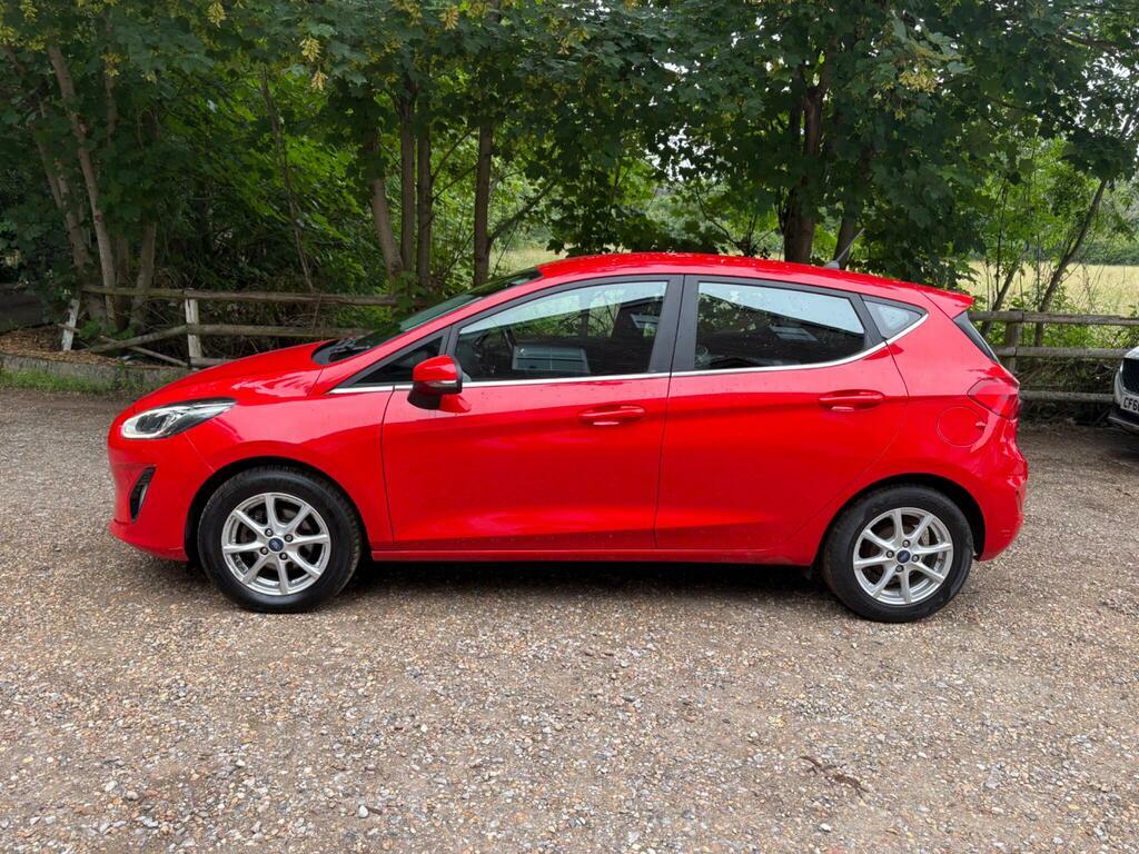 Ford Fiesta Zetec 1.1 85Ps Black #9