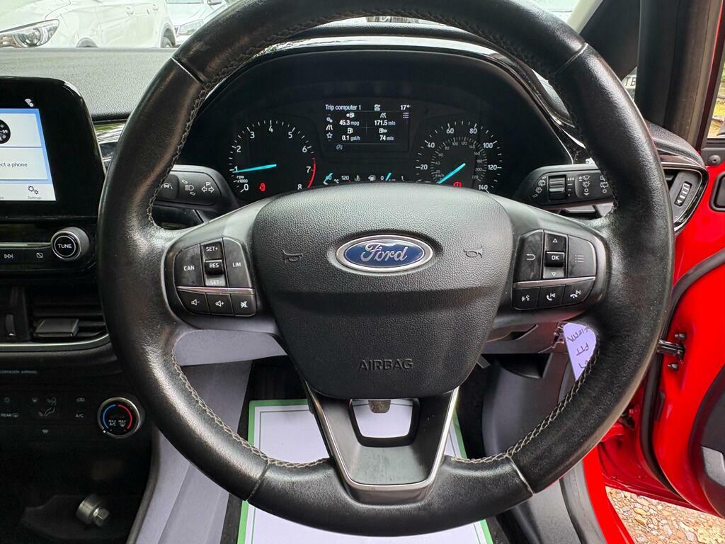 Ford Fiesta Zetec 1.1 85Ps Black #41