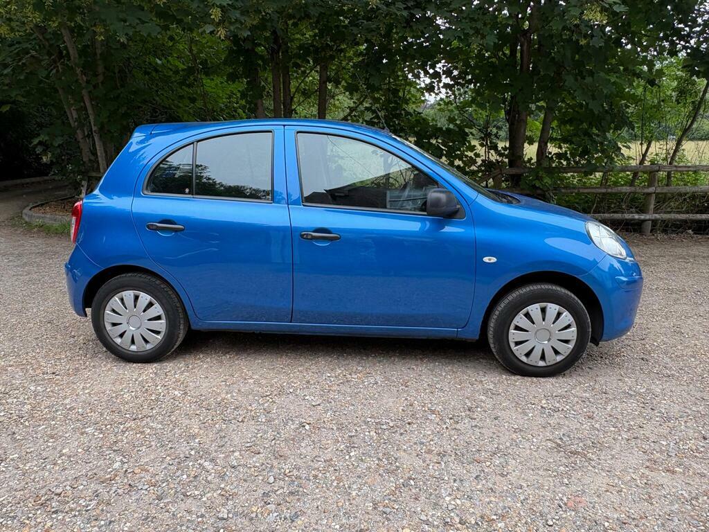 Nissan Micra Visia White #13