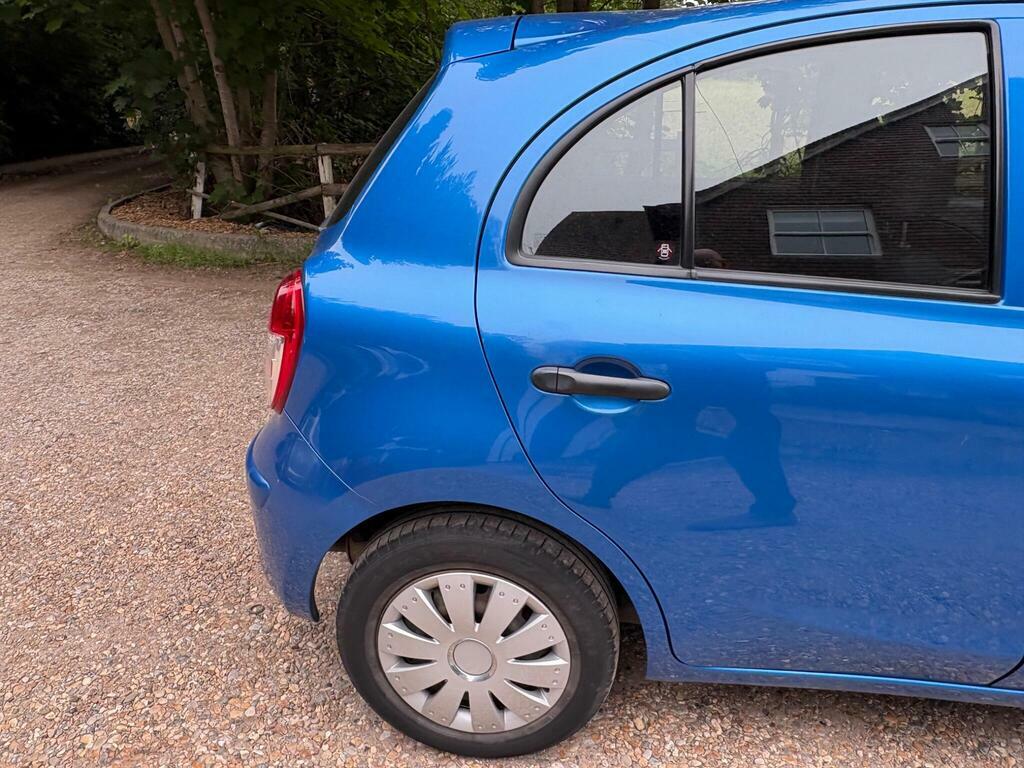 Nissan Micra Visia White #38