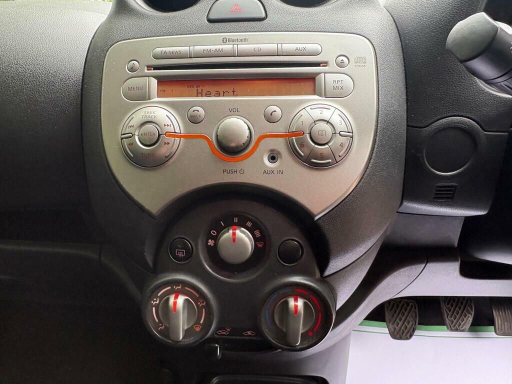 Nissan Micra Visia White #21