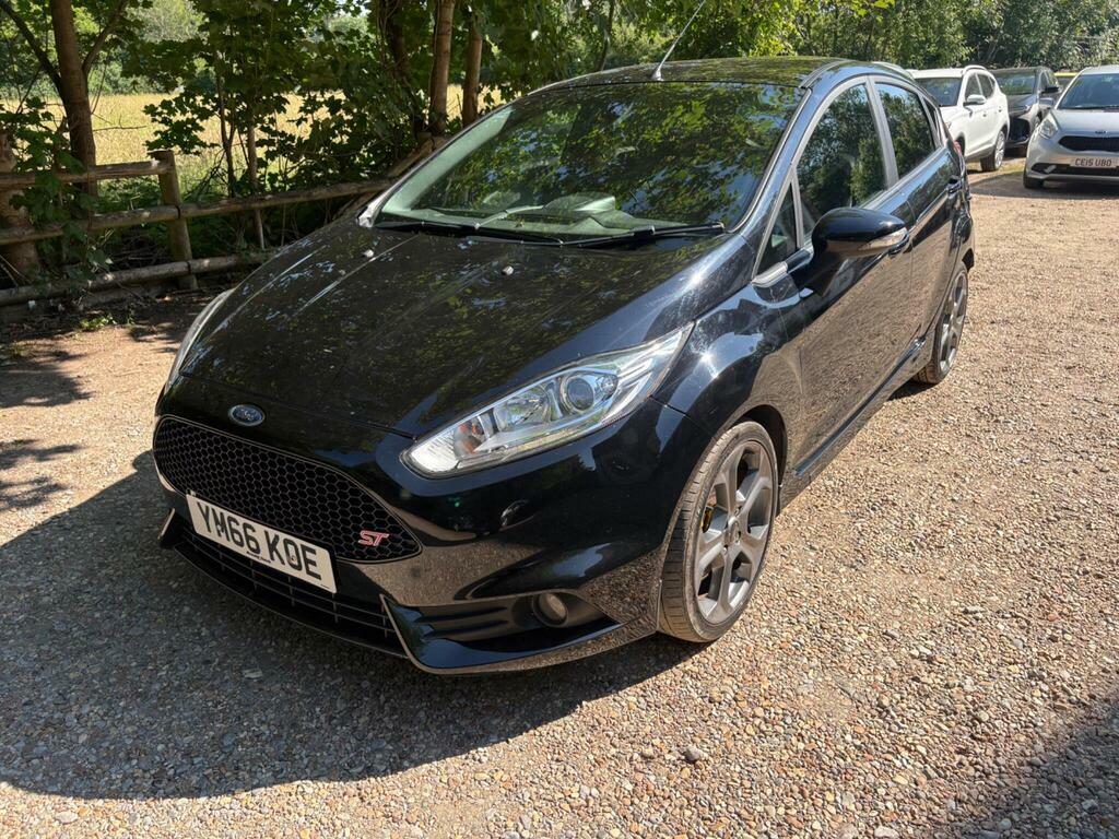 Ford Fiesta 1.6T Ecoboost St-3 Euro 6 Black #3
