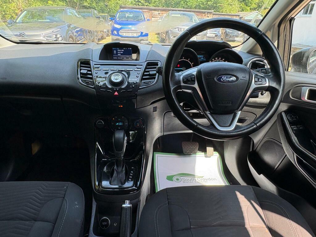 Ford Fiesta Studio Red #17