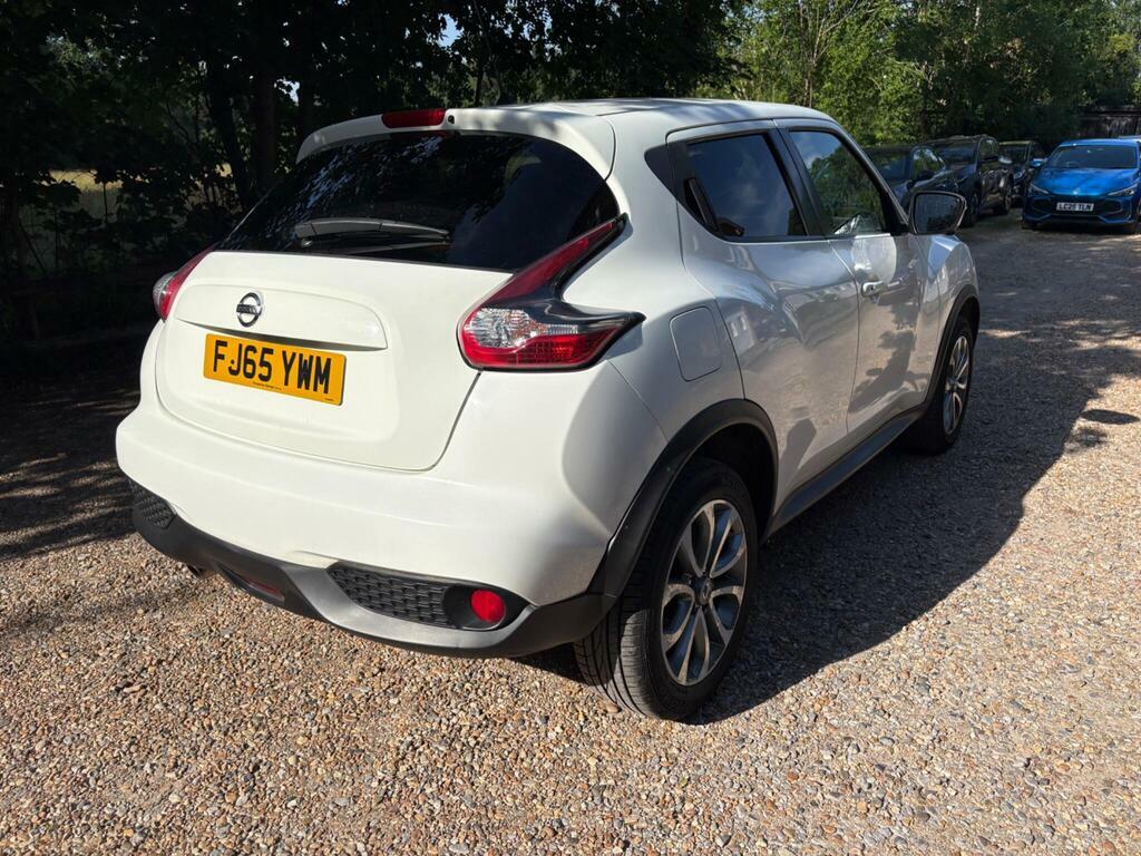 Nissan Juke N-connecta Dig-t Red #12