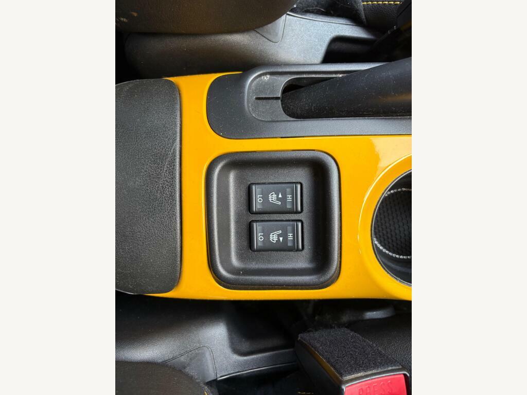 Nissan Juke N-connecta Dig-t Red #46