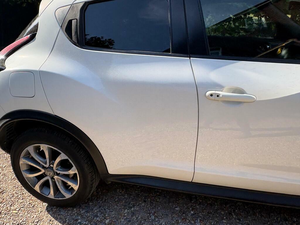 Nissan Juke N-connecta Dig-t Red #41