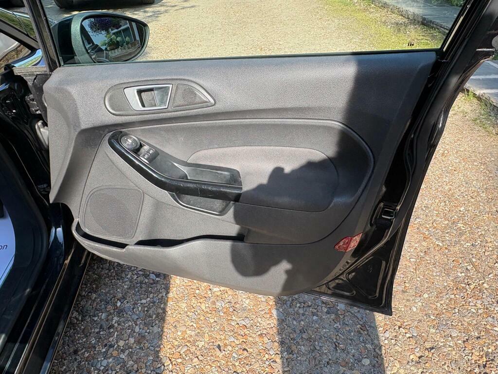 Ford Fiesta 1.2L Zetec 81 Bhp Grey #32
