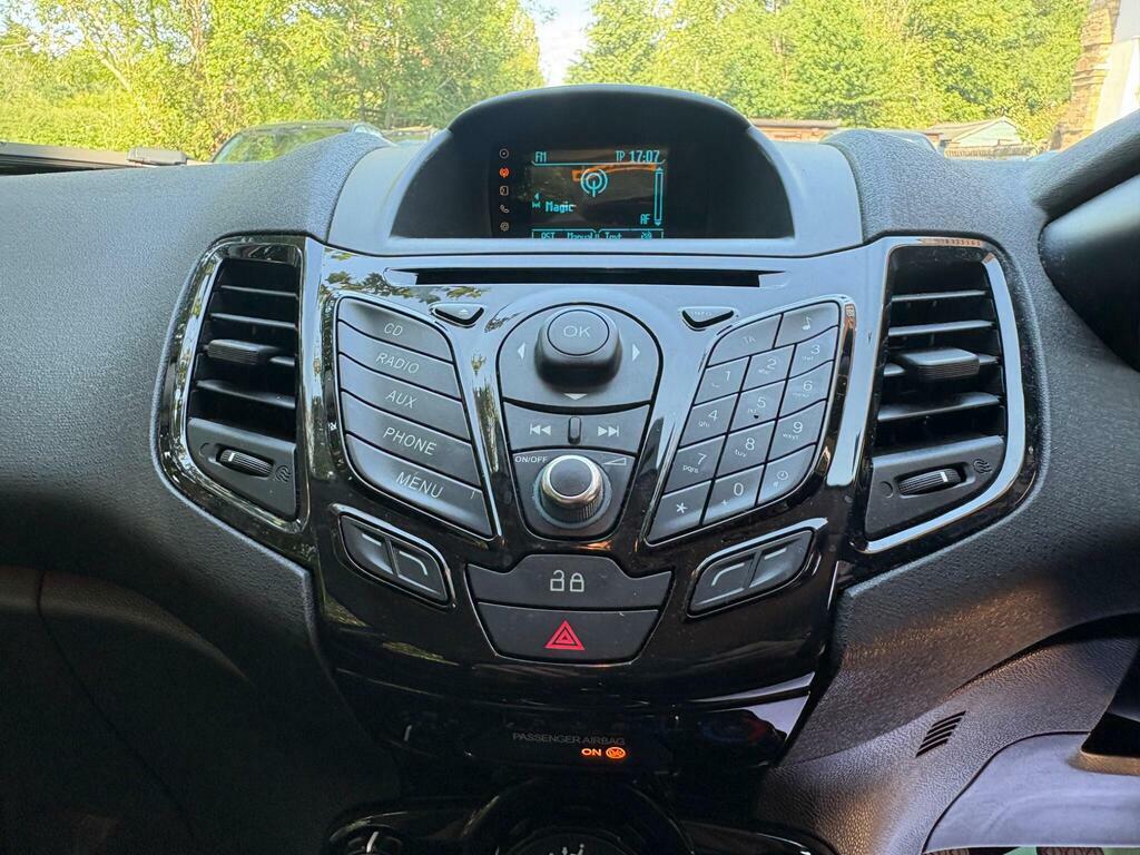 Ford Fiesta 1.2L Zetec 81 Bhp Grey #35