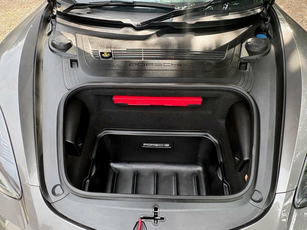 Porsche 718 Cayman 718 Cayman S Black #32