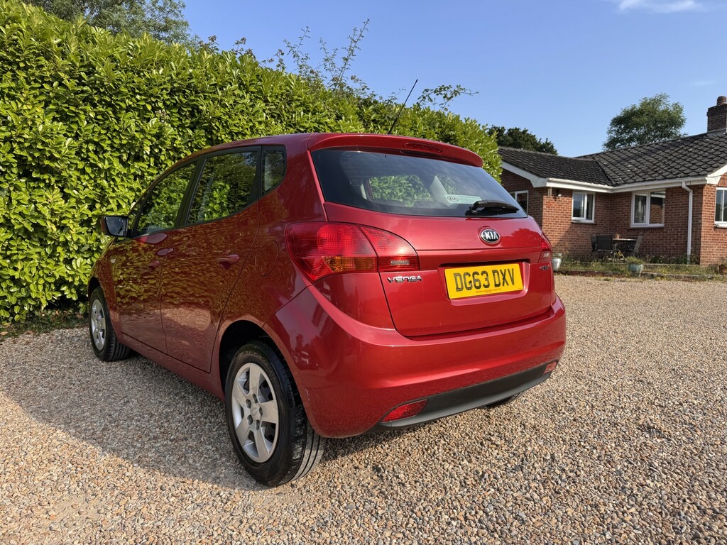Kia Venga Mpv 1.6 Crdi Ecodynamics 3 Euro 5 Ss 2013 Red #8