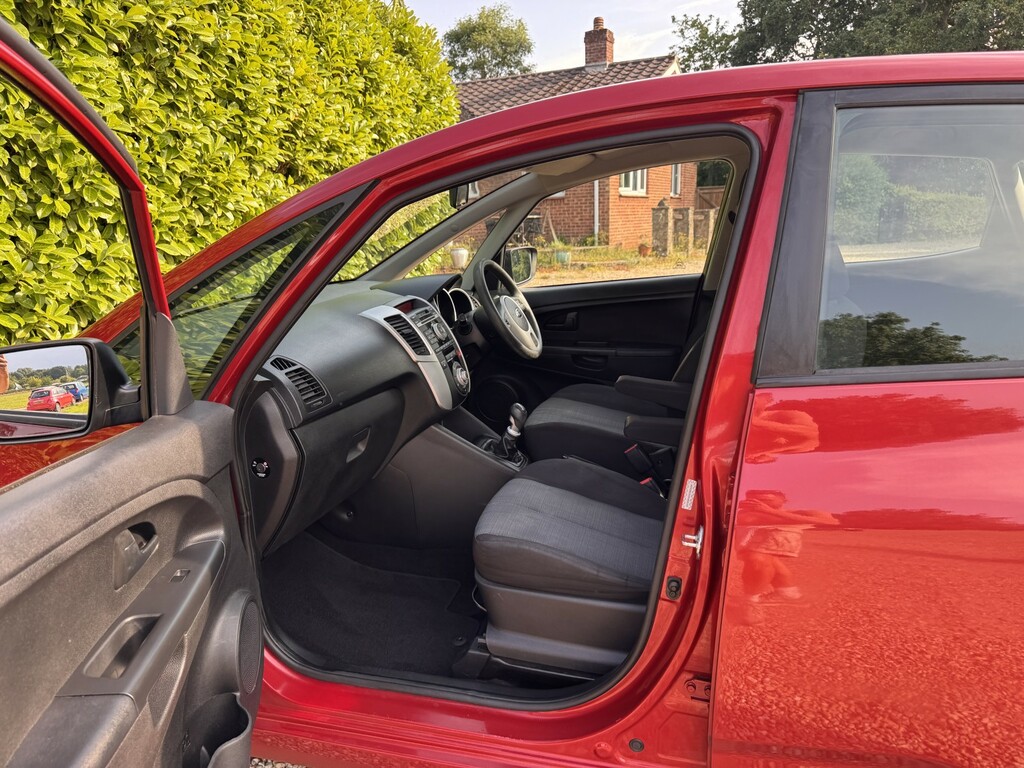 Kia Venga Mpv 1.6 Crdi Ecodynamics 3 Euro 5 Ss 2013 Red #26