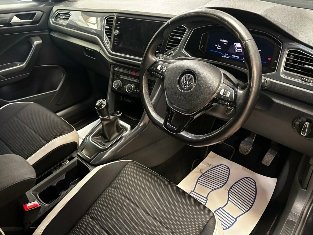 Volkswagen T-Roc 1.0 Tsi Design Orange #2