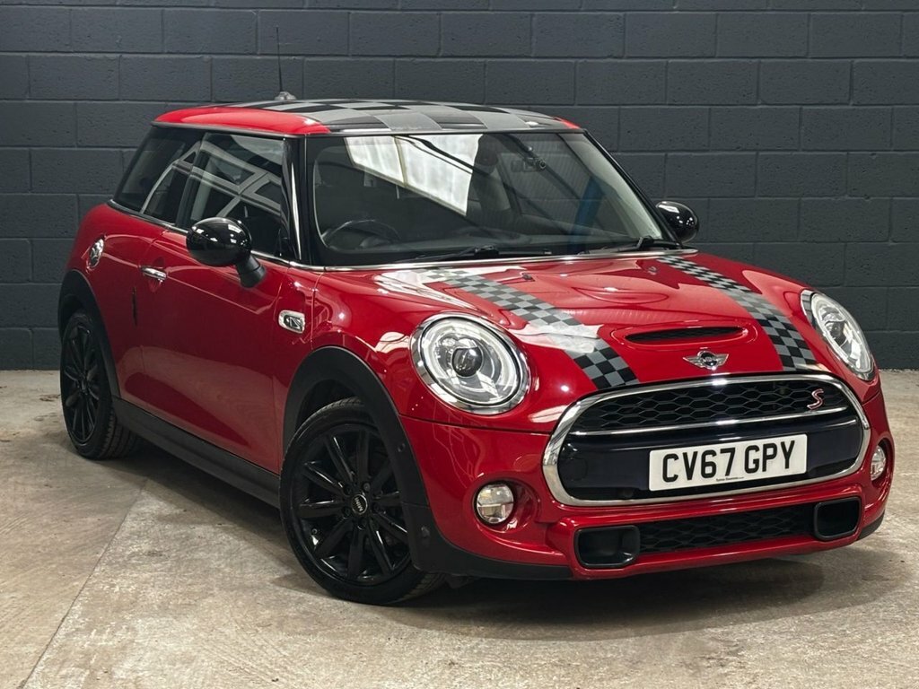 Mini Hatch 2L Cooper S Red