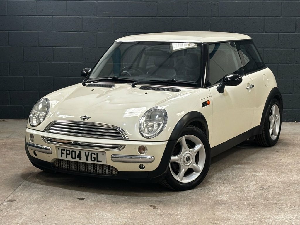 Mini Hatch Cooper 3D-1 Owner From Red #4