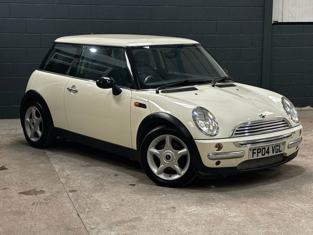 Mini Hatch Cooper 3D-1 Owner From Red #13