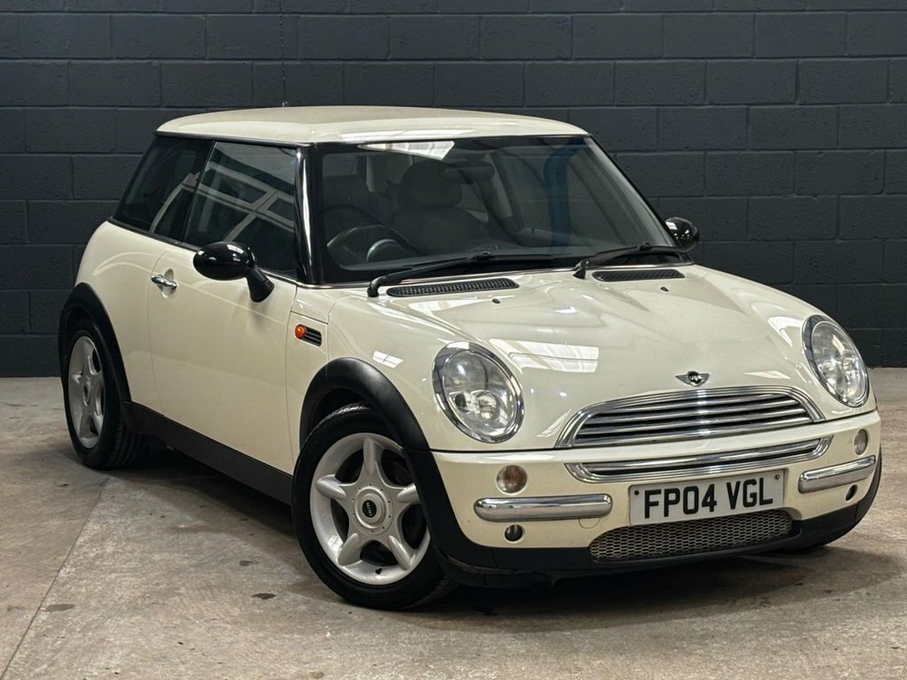 Mini Hatch Cooper 3D-1 Owner From Red #1