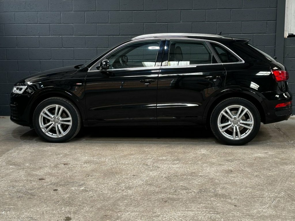 Audi Q3 2L S Line RE66FDF Black #6