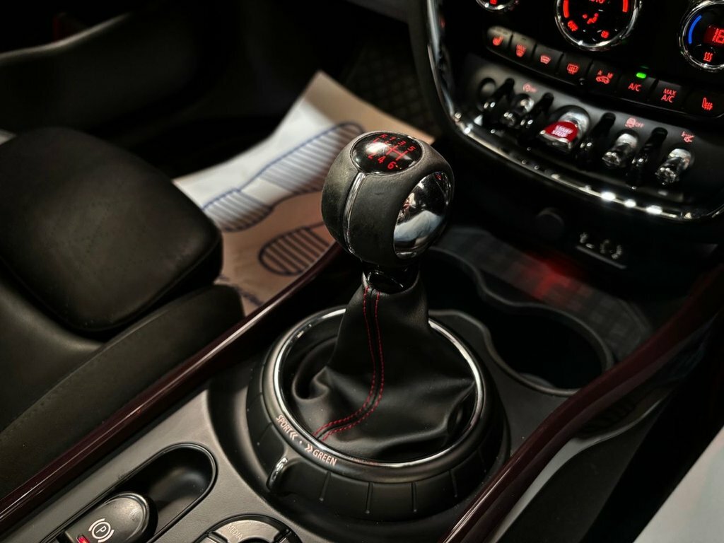 Mini Clubman 2L Cooper D Black #25
