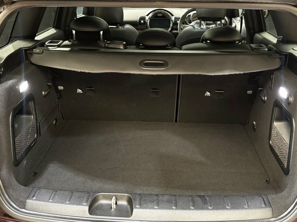 Mini Clubman 2L Cooper D Black #30