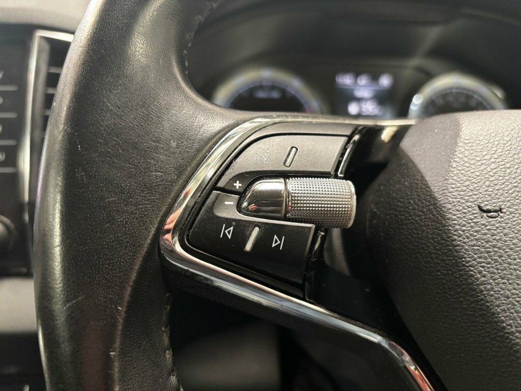Skoda Karoq 1.5 Tsi Se Technology Blue #28