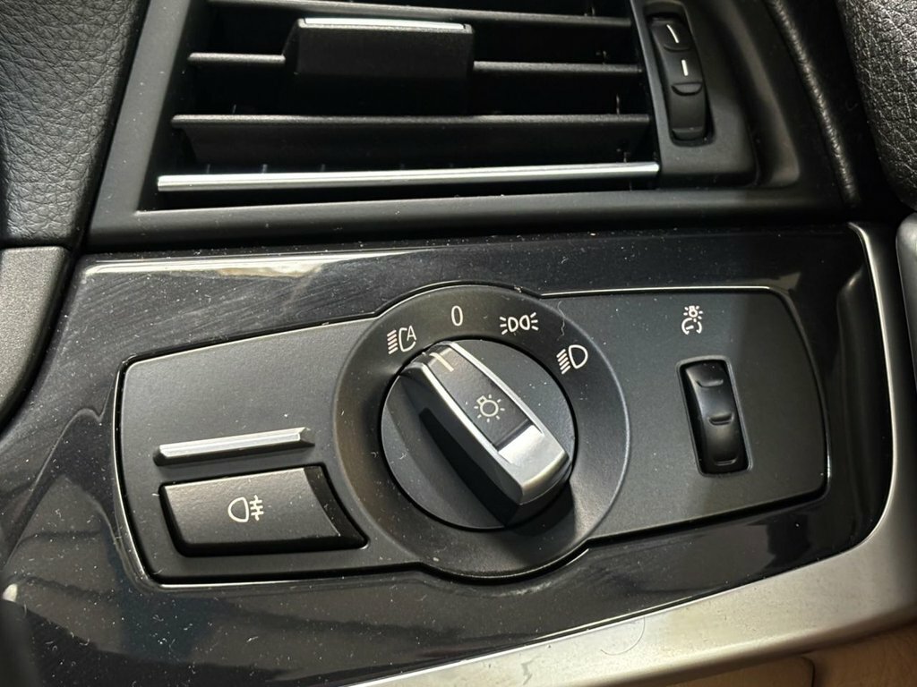 BMW 5 Series 520D M Sport Black #27