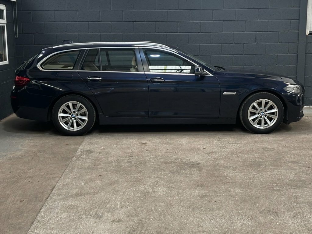 BMW 5 Series 520D M Sport Black #11