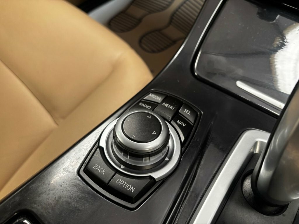 BMW 5 Series 520D M Sport Black #25