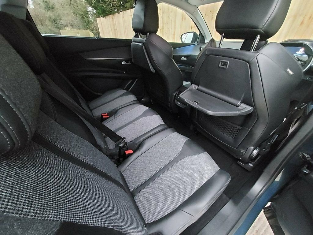Peugeot 5008 Active Grey #23