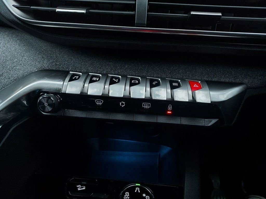 Peugeot 5008 Active Grey #16