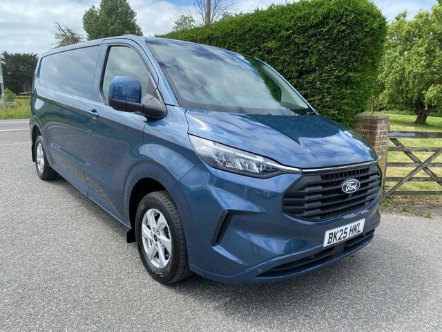 Ford Transit Custom 320 Limited L2 Lwb 2.0 Ecoblue 136Bhp Blue