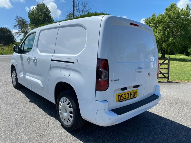 Vauxhall Combo 2300 Cargo Pro L2 H1 Lwb 1.5 Td 100Ps White #6