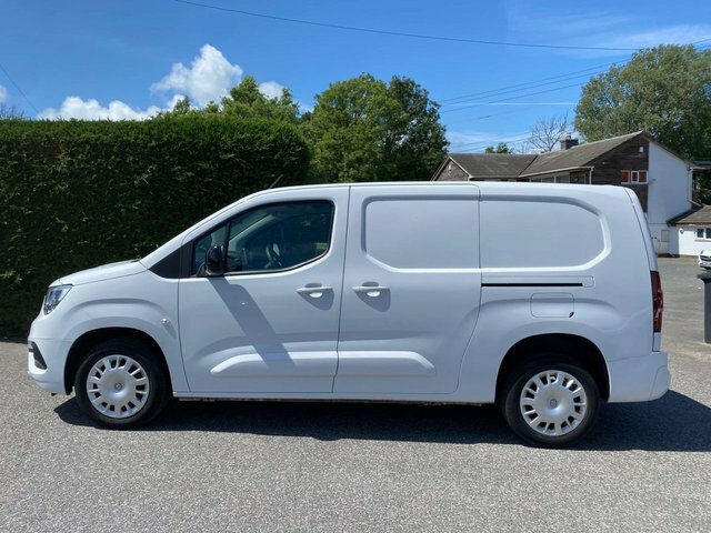 Vauxhall Combo 2300 Cargo Pro L2 H1 Lwb 1.5 Td 100Ps White #4