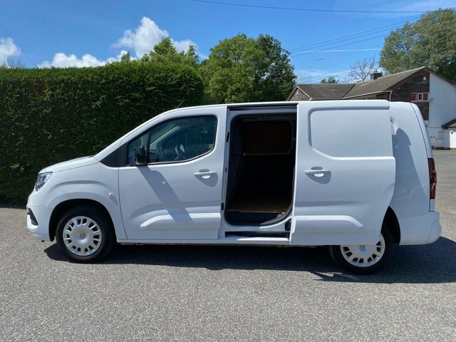 Vauxhall Combo 2300 Cargo Pro L2 H1 Lwb 1.5 Td 100Ps White #5