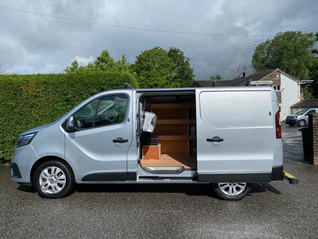 Renault Trafic Sl28 Sport L1 H1 Swb 2.0 Dci 130Psl FD22ZBP Silver #5