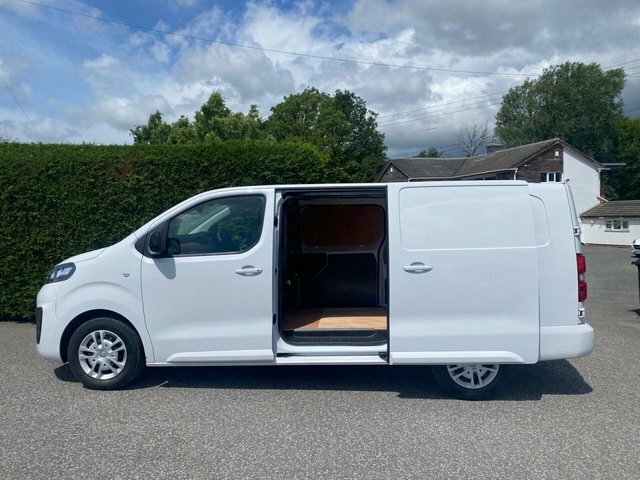 Vauxhall Vivaro F900 Sportive L2 H1 Lwb 1.5Td 100Ps White #5