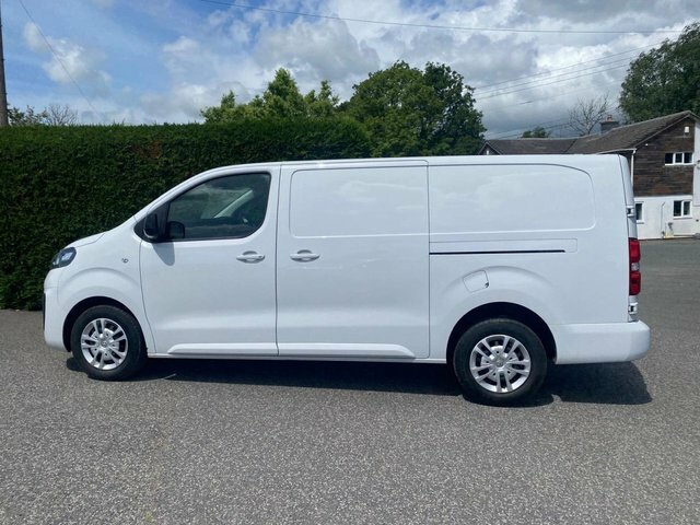 Vauxhall Vivaro F900 Sportive L2 H1 Lwb 1.5Td 100Ps White #4