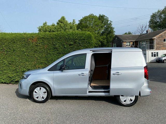 Nissan TOWNSTAR Tekna L1 1.3 130 Bhp Grey #5