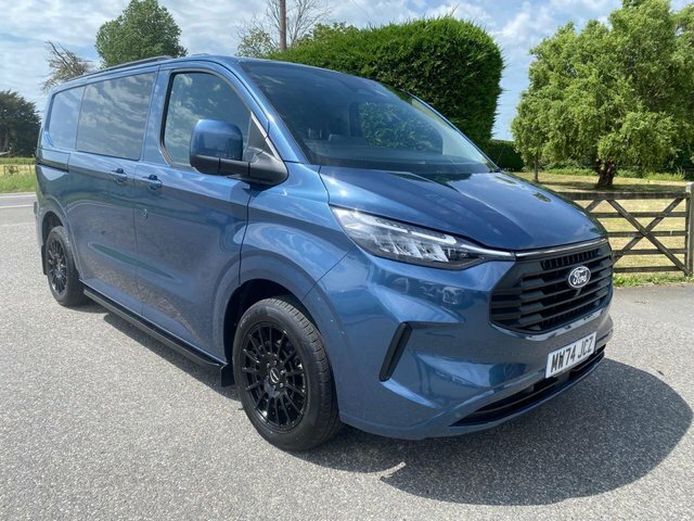 Ford Transit Custom 320 Limited Dciv 6 Seater Crewvan L1 2.0 Ecoblue 1 Blue