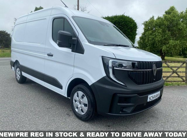 Renault Master Advance Mm35 Mwb Medium Hightop 2.0 Dci 130Ps White