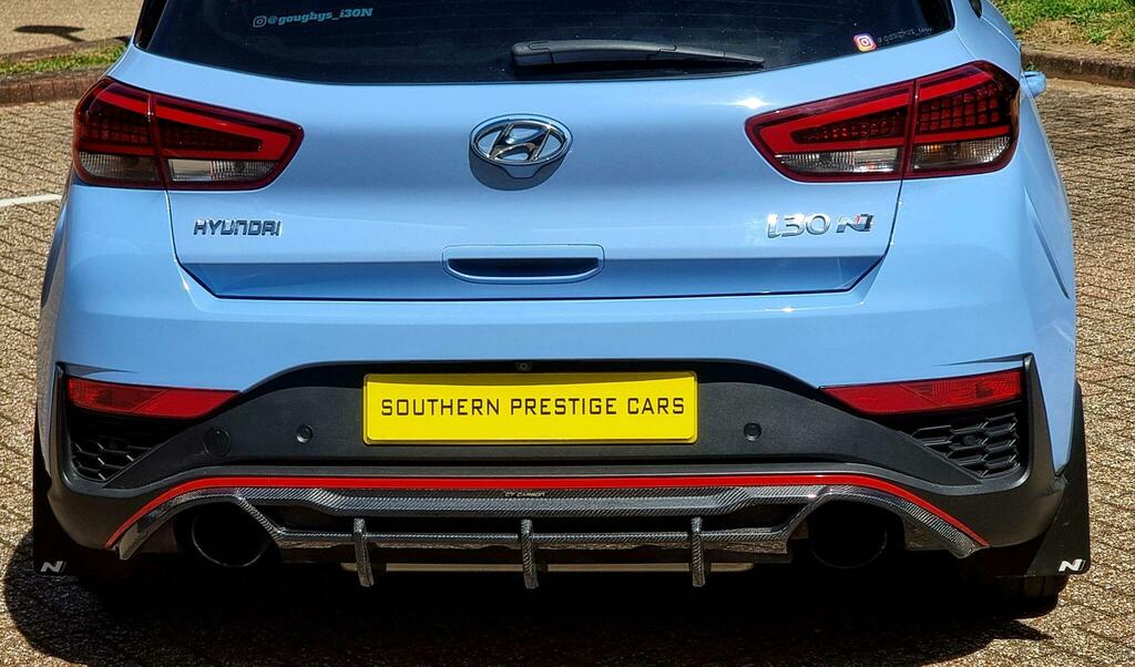 Hyundai I30 Crdi Premium White #19