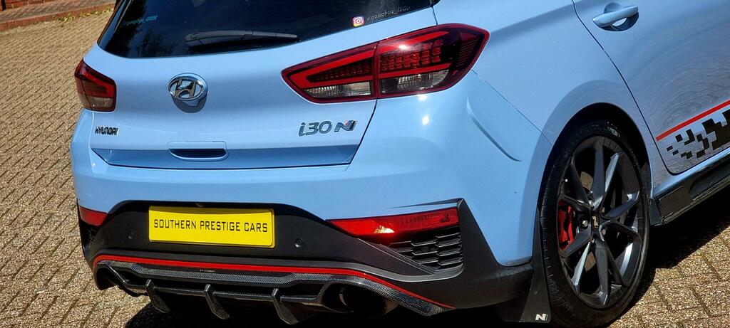 Hyundai I30 Crdi Premium White #18