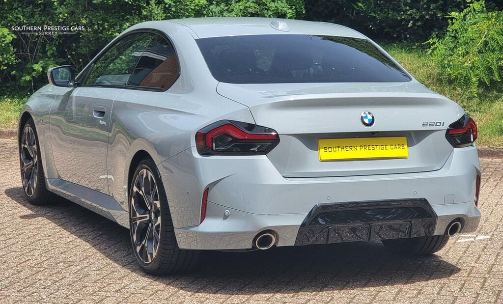 BMW 2 Series 220 M Sport Step #8