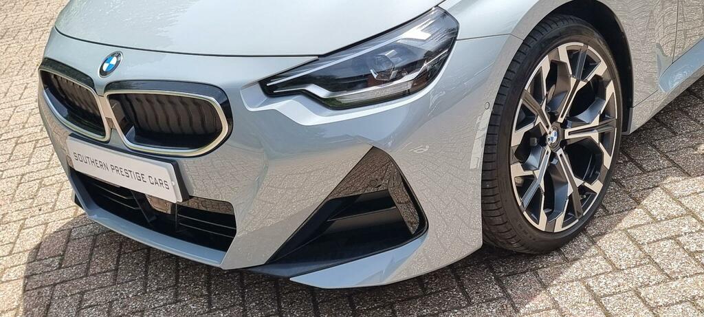 BMW 2 Series 220 M Sport Step #25
