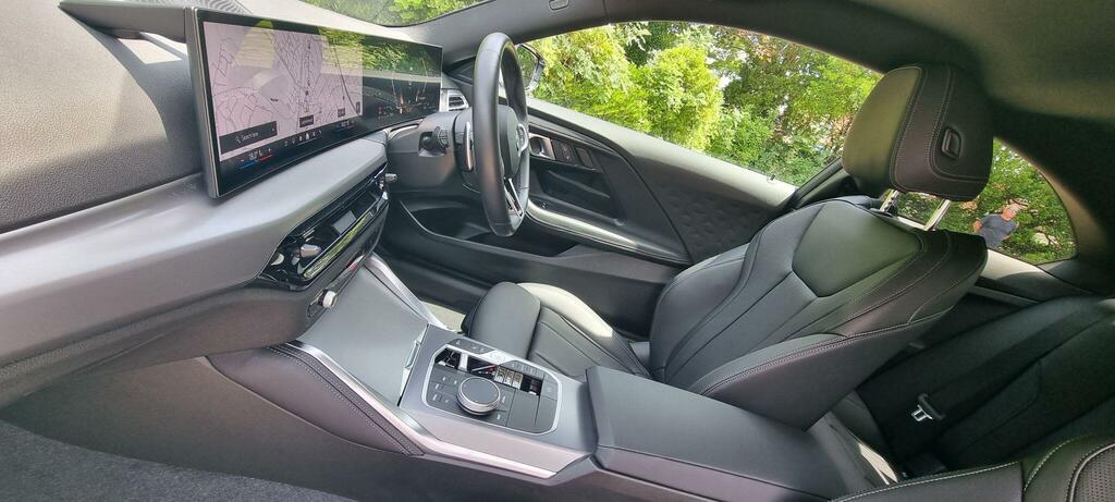 BMW 2 Series 220 M Sport Step #39