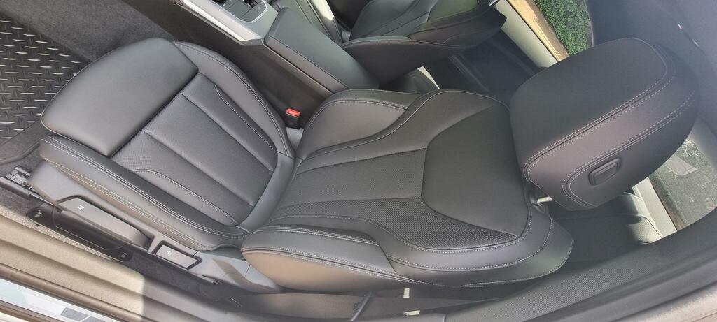 BMW 2 Series 220 M Sport Step #38