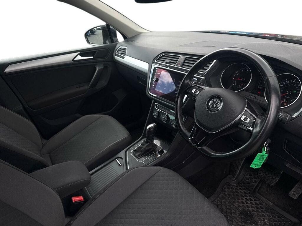 Volkswagen Tiguan 1.5 Tsi Evo 150 Match Dsg GK70NWA Black #3