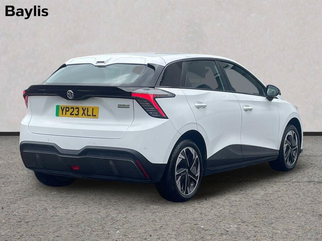 MG MG4 150Kw Se Ev Long Range 64Kwh YP23XLL White #2