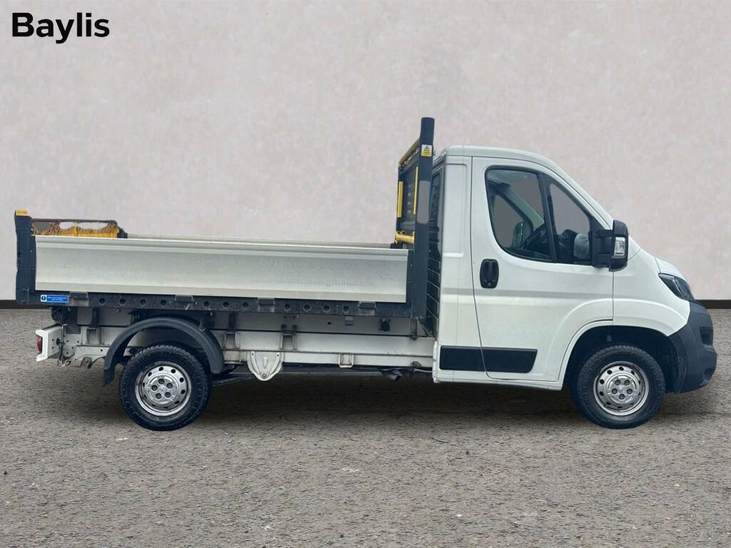 Peugeot Boxer 335 L2 2.2 Bluehdi 165Ps VU20XKG White #4