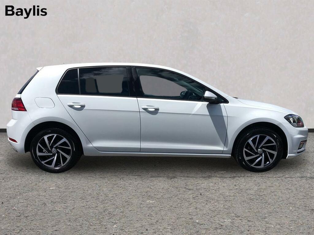 Volkswagen Golf 1.5 Tsi Evo 150 Match CV69USH White #2