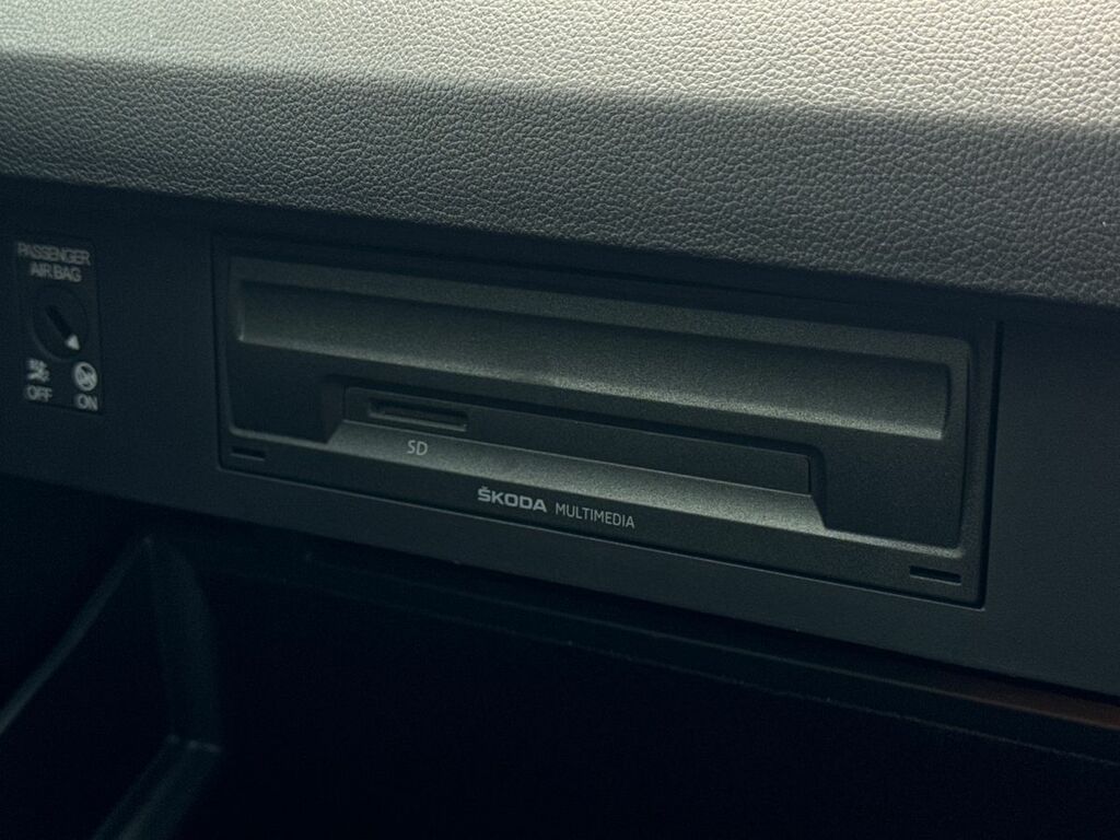 Skoda Octavia Scout Silver #37